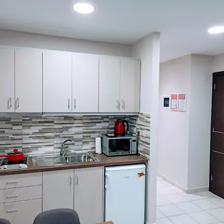 Central Square Apartment 1 Pírgos Exterior foto